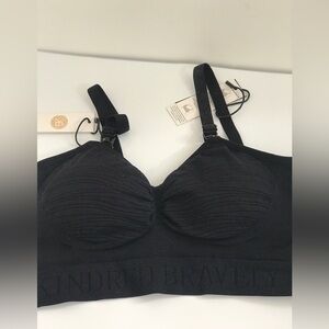 kindred bravely pumping bra size S